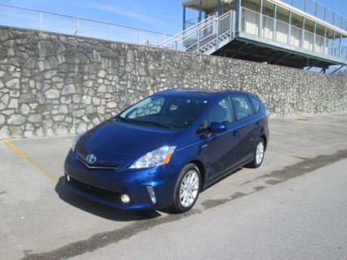 2013 toyota prius v package 5 navigation leather heated seats low mileage nice!
