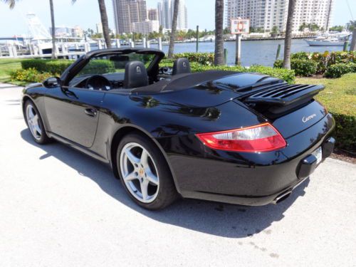 Florida 2005 1/2 porsche 911 new body 997 convertible winter pkg clean carfax  !