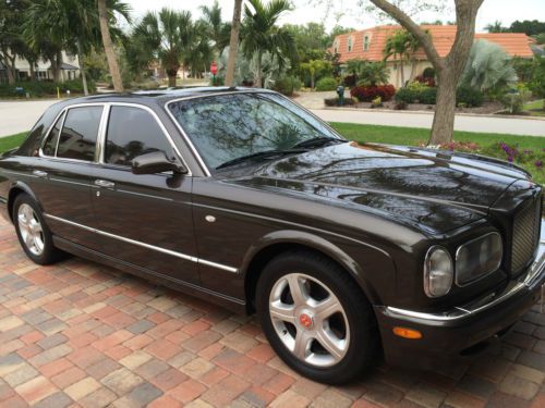 Red label twin turbo low mileage excellent condition arnage all options