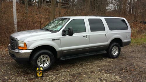 2001 ford excursion xlt sport utility 4wd &#034; only 45k miles &#034; no reserve !!!