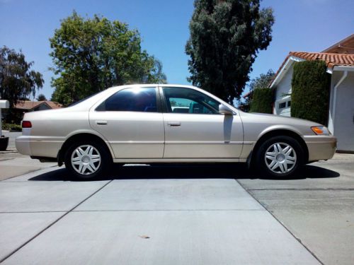 1997 toyota camry le sedan v6 one owner, cali car, clean carfax/autocheck, great
