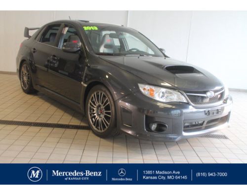 Wrx sti manual 2.5l fully loaded, navigation, stability control electronic