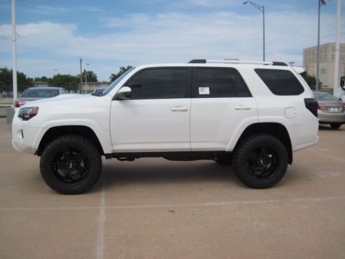 Purchase new 14 Custom Trail 4Runner offroad lifted LED ...