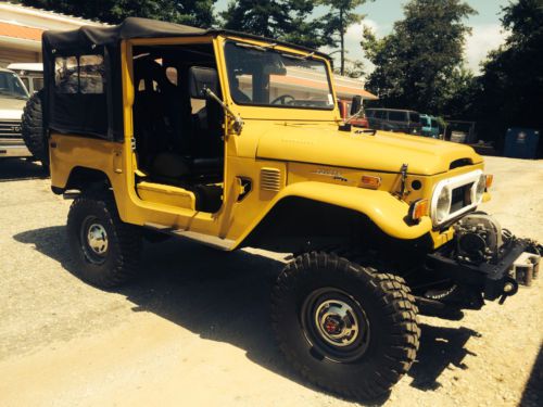 1973 toyota land cruiser base 4.2l 2f w/4 speed