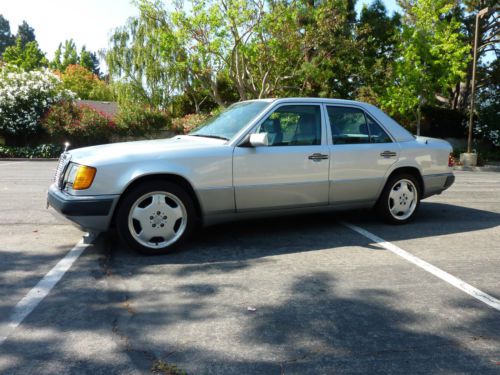 Mercedes benz 400 e, silver w grey leather int. amg wheels tires good cond.