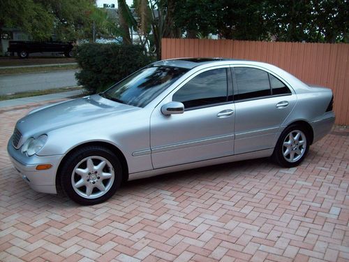 2004 mercedes-benz c240 base sedan 4-door 2.6l