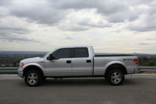 2009 ford f-150 fx4 crew cab pickup 4-door 5.4l only 31500 miles