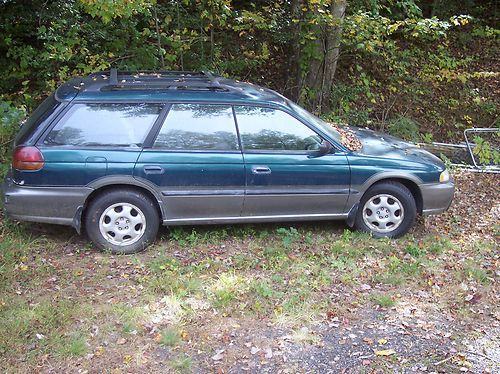 1997 subaru legacy outback wagon 4-door 2.5l