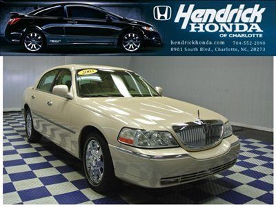 2003 lincoln town car cartier - warranty - local trade - lthr - loaded !!!