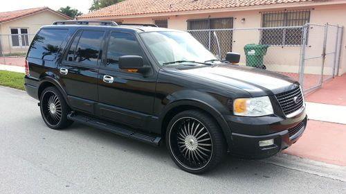 2005 ford expedition xlt sport utility 4-door 4.6l