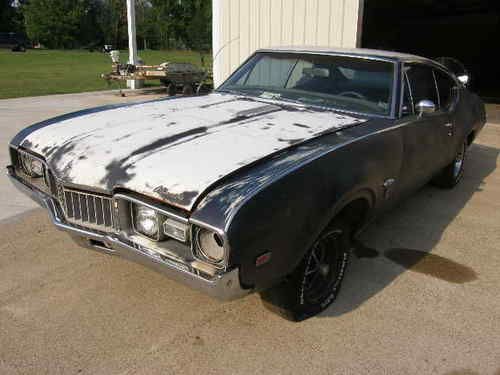 1968 68 oldsmobile cutlass s 350 4 speed holiday coupe