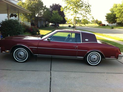 1983 buick riviera 5.0 l 307 cid v8, 2 owners, 23390 miles, classic, very clean