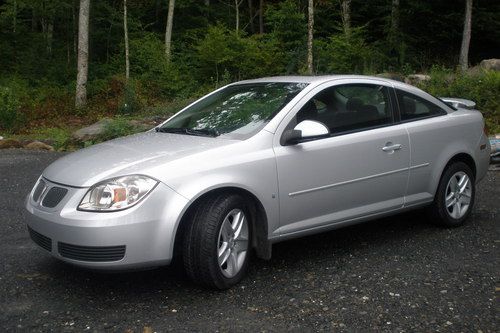 2007 pontiac g5 base coupe 2-door 2.2l