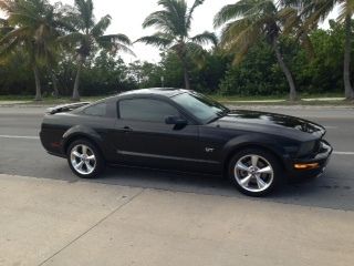 2006 ford mustang gt