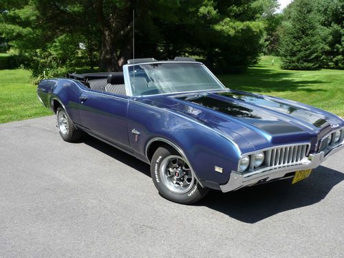Oldsmobile cutlass s convertible,   buckets,console, at,ps,pb