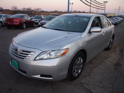 2007 toyota camry **low miles-extremely clean!**