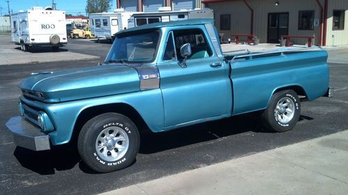 1966 chevrolet c10 custom cab swb fleetside pickup truck-nice wintertime project