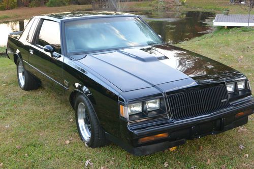1987 buick grand national (2) owner garage kept excellent condition