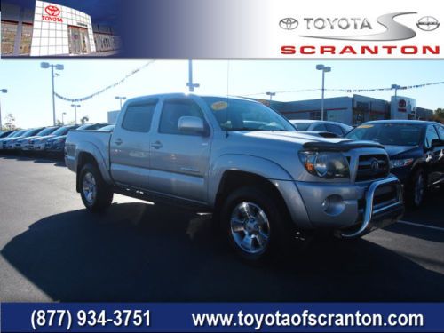 Trd sport tacoma pick up 4x4 v6 automatic double cab