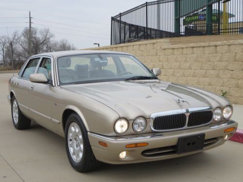 2003 jaguar xj8 very clean like new with only 50k accident free
