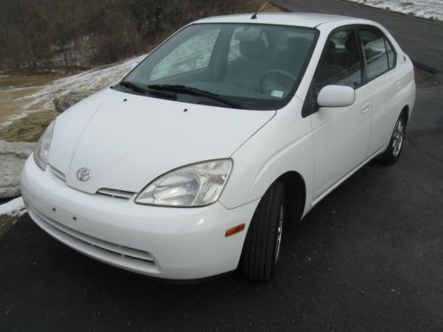 2001 toyota prius hybrid white nice!