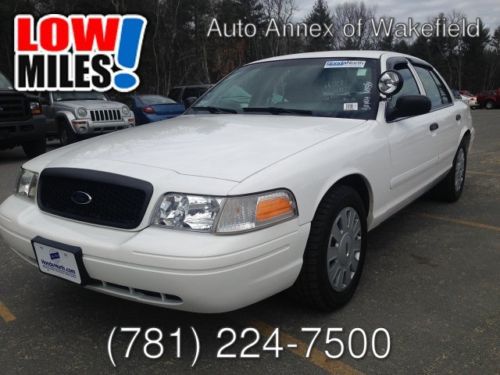 2010 ford crown victoria police intercdeptor, 61k, extra clean, new car trade