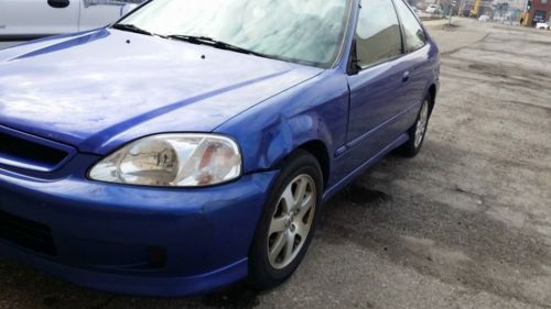 2000 honda civic si electron blue 93k miles. drive anywhere, very dependable