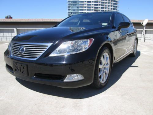 Awesome 2007 lexus ls 460l fully loaded black on black runs perfect clean title