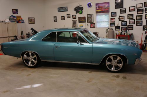 1967 CHEVELLE, 454 4-spd. Real frame off, Nice car, image 4