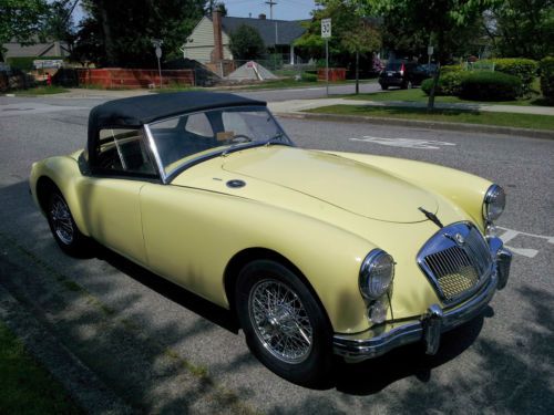 Mg mga, 1960 fully stock in excellent shape