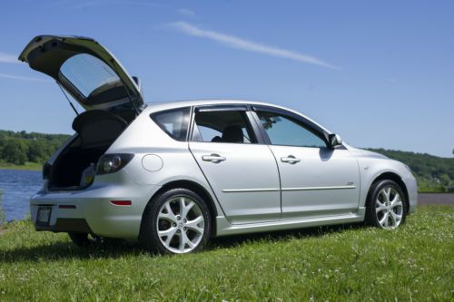2008 mazda 3 s hatchback 4-door 2.3l manual, great condition!