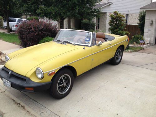 1979 mgb roadster with soft top many extra parts - austin texas