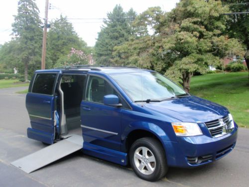 2010 Dodge Grand Caravan >> Buy used 2010 DODGE GRAND CARAVAN WHEELCHAIR VAN ... 2010 Dodge Grand Caravan >> Buy used 2010 DODGE GRAND CARAVAN WHEELCHAIR VAN ...