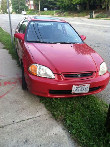 Red 1998 honda civic ex coupe manuel (for parts) *car is totalled*