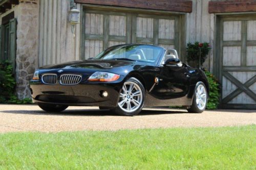 2004 bmw z4 roadster one owner only 18,268  miles!! loaded with equipment!