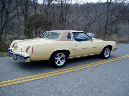 1976 pontiac grand prix sj.. 400 cid v8.. auto.. 63k miles.. 1 awesome pontiac.