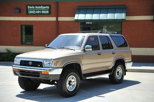 Toyota 4runner / 1 owner / nicest in country / only 71k miles / leather / 4x4