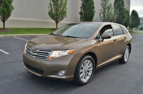 No reserve 2009 toyota venza awd 4cyl. gas saver warranty 1-owner