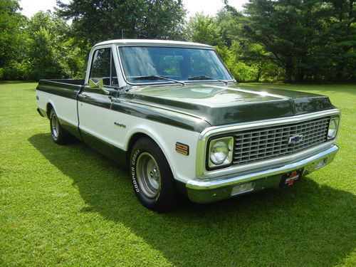 1971 chevrolet c10 pickup  (look)