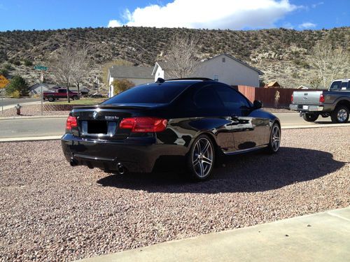 2011 bmw 335is coupe 3.0l dct black on cream