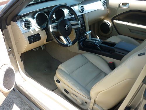 Buy Used 2005 Mustang Convertable Auto V6 Tan Leather In