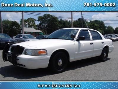 2005 ford crown victoria police package with 157000 miles drives very strong