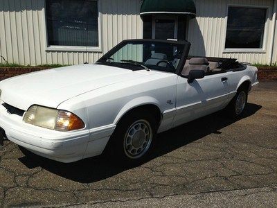 1993 93 ford mustang convertible automatic non smoker no reserve