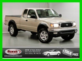 Extendedcab awd used 3.4l v6 24v man 4x4 trd bedcover carfax one owner