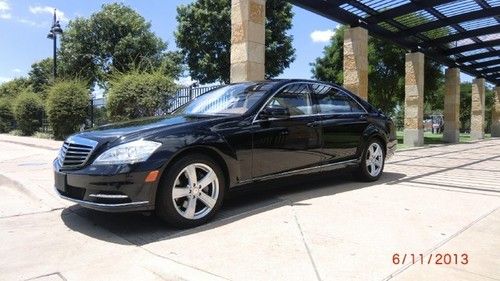 2010 s550,navigation.heated and cooled seats.hd radio,1 owner.nice