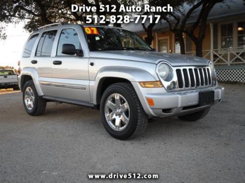 Limited 6 cyl v6 2wd low miles