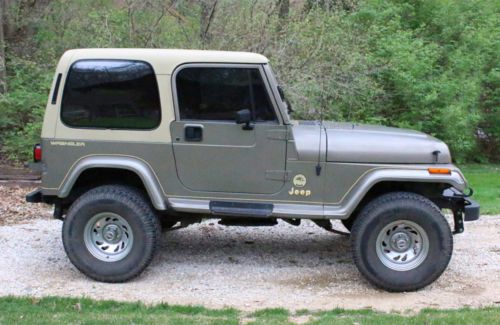Buy used 1991 Jeep Wrangler Sahara Sport Utility 2Door 4
