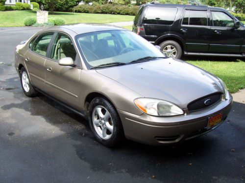 2004 taurus low milage 04 was elderly lady who no longer drives low milage 48k