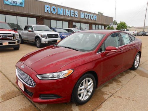 2014 ford fusion se