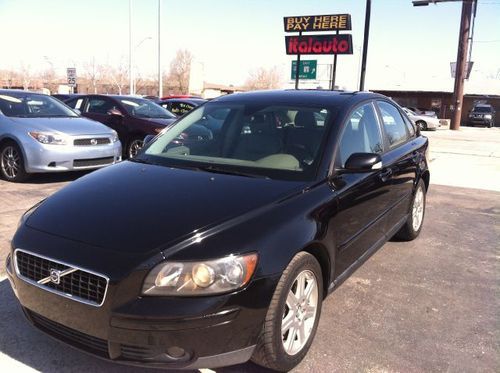 2005 volvo s40